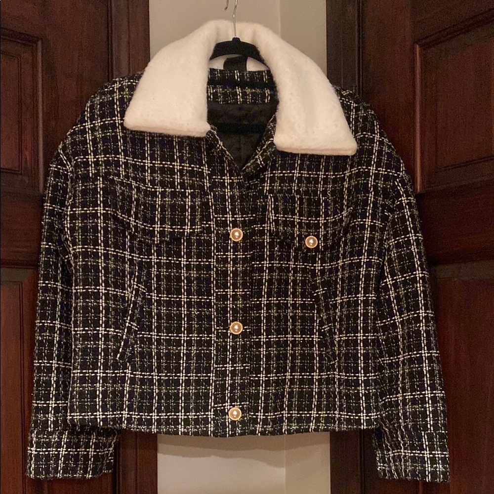 Black and White Teddy Jacket with Fluffy Collar